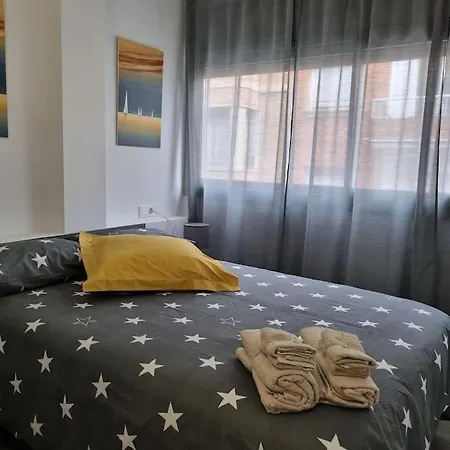 Qehome Confort Y Parquing En El Centro De Manresa Buitenkant foto