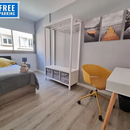 Qehome Confort Y Parquing En El Centro De Manresa Buitenkant foto
