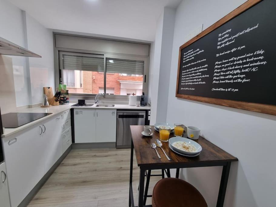 Apartment Qehome Confort Y Parquing En El Centro De Manresa
