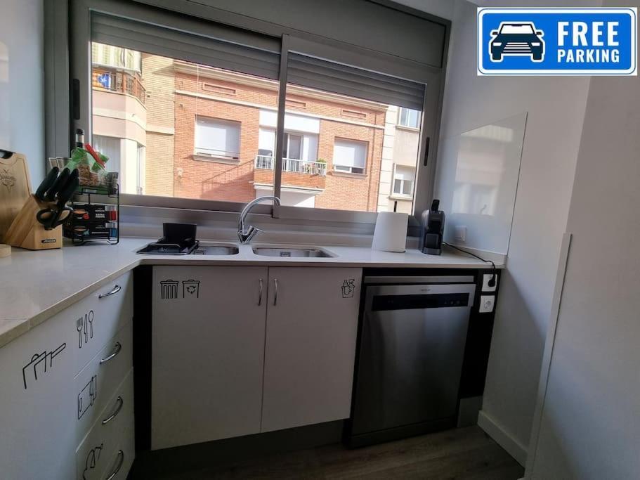 Qehome Confort Y Parquing En El Centro De * Manresa